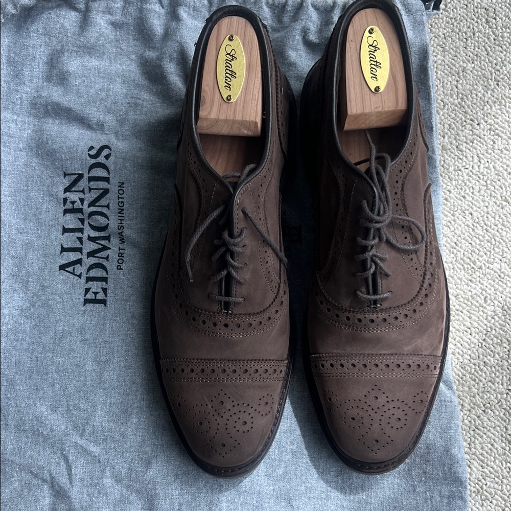 Allen Edmonds Dark Brown Men's Oxfords